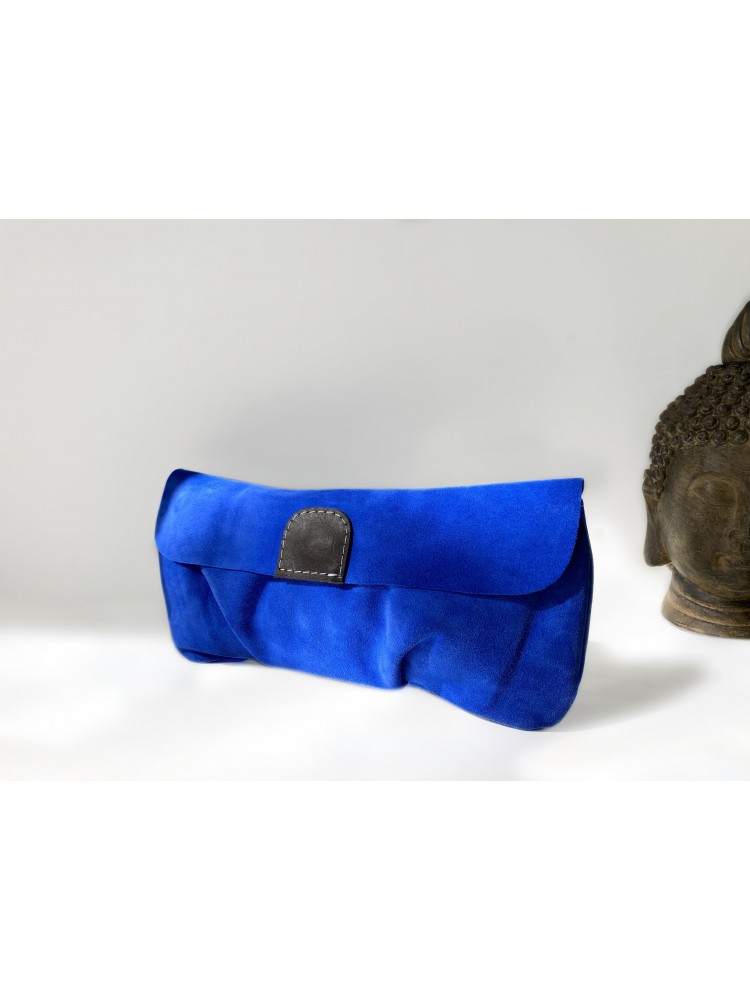 Hakiki Süet El Çantası, Saks Mavi  Renk Yumuşak Süetten Fermuarlı ve Kapaklı Clutch